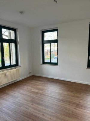 Neurenovierte 2-Zimmer-Wohnung!