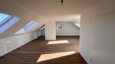 Charmante Dachgeschosswohnung in Bottrop-Fuhlenbrock,