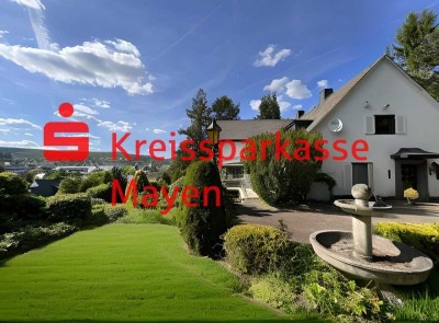 Villa mit Traumgrundstück in einzigartiger Wohn- und Aussichtslage.
