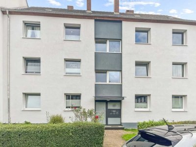 Sanierte 3,5-Zimmer-Wohnung mit Balkon in Mülheim Styrum.