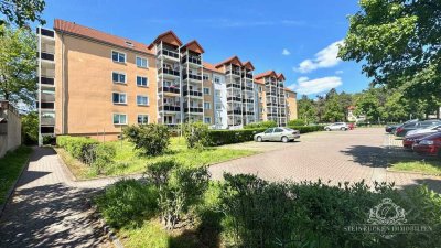 Helle 3-Raum-Wohnung mit PKW-Stellplatz & Balkon in ruhiger Lage von Coswig
