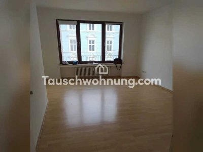 Tauschwohnung: Helle Wohnung in Bilk- suche 4 Zi. oder 3 Zi. mit Wohnküche