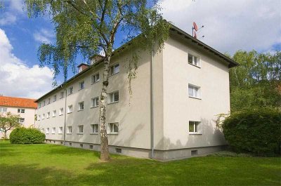 Kriemhildstr. 10, 1 L - Schöne 2-Zimmer Wohnung mit Tageslichtbad! Küchenübernahme ist möglich
