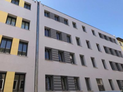 Modernes Wohnerlebnis über zwei Etagen – mit Dachterrasse, Klimaanlage, HWR & 3 Bädern!