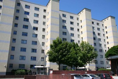 Schöne 1-Zimmer-Wohnung im 8. Obergeschoss