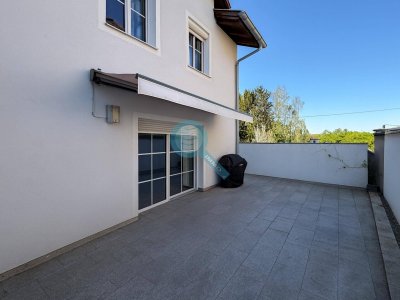 Ihr neues Zuhause: Eckreihenhaus mit Terrasse, Garage und Stellplatz