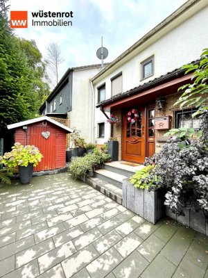 Schnuckeliges Reihenhaus in ruhiger Wohnlage mit sonnigem Garten, Terrasse, EBK