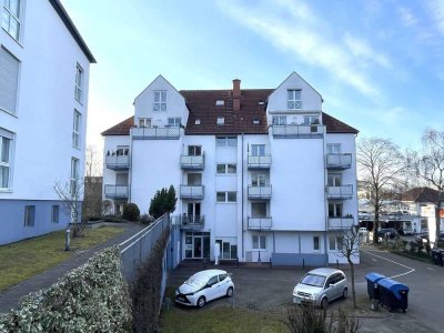 Attraktive 3-Zimmer-Maisonette Wohnung im DG mit Balkon, Lift und TG-Platz