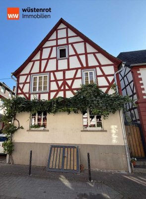 Idyllisches Fachwerkhaus im schönen Osterspai