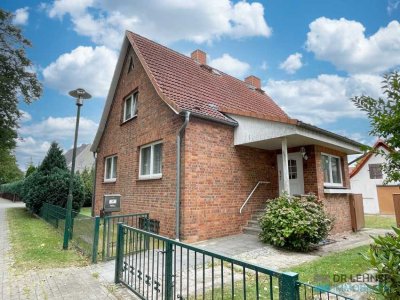 EFH mit Garage und Garten in beliebter Wohnsiedlung