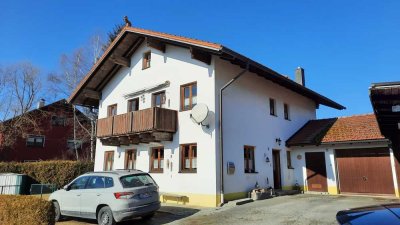 Bei Rinchnach - "Landhausklassiker" Baujahr 2000 in ruhiger Dorflage für € 429.000,--