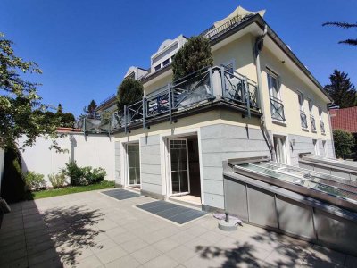 Provisionsfrei! Großzügige 5 Zimmer EG Wohnung inkl. tageshellem Souterrain