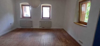 540 € - 65 m² - 2.0 Zi. Mit großer Küche