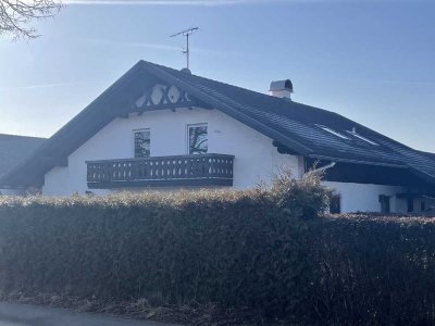 RARITÄT! Liebenswerte Familienwohnung mit Garten  und  Terrasse - fast wie ein Haus.
