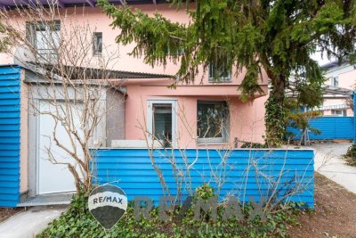 "Ruhig und Zentral, GARTEN - Öffis vor der Türe"