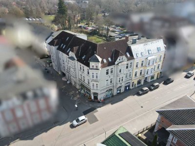 Frisch renovierte Dachgeschosswohnung in direkter Zentrumslage