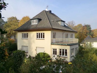 Ruhige gemütliche Dachwohnung in Blankenese