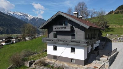 Freistehendes Mehrfamilienaus mit vielen Nutzungsmöglichkeiten am Dorfrand mit herrlichem Blick auf die Hohen Tauern