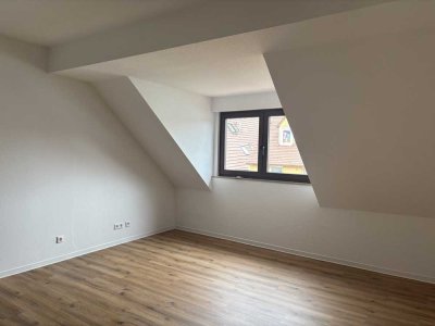 1-Zimmer-Wohnung: Erstbezug nach Komplettrenovierung