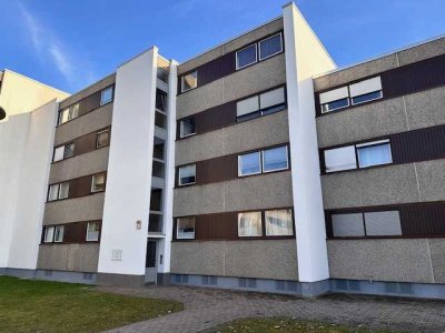 4-Zi.-Wohnung mit Balkon, Gäste WC und Einstellplatz