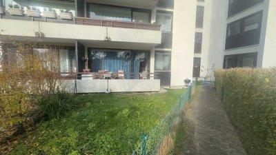 Reovierungsbedürftige 3 Zimmer EG Garten WHG mit potenzial auf 4 Zimmer WHG