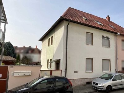 Doppelhaushälfte mit vielen Möglichkeiten der Nutzung