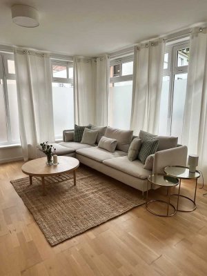 Helle und gemütliche 2-Zimmer-Wohnung (59,43 m²) in zentraler Lage – möbliert zu vermieten