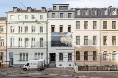 Über den Dächern der Stadt – 3 Zimmer, Altbauflair und moderne Ausstattung