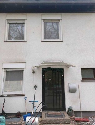4-Zimmer Reihenmittelhaus in Nürnberg-Worzeldorf zur Miete