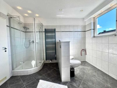 Helle 3,5-Zimmer Maisonette-Wohnung im 2. OG in Remscheid Goldberg