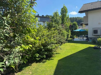 Einfamilienhaus mit großzügigen Terrassen Garten und Garage in Hallwang