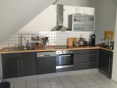 Schöne Maisonette-StudioWohnung im 1.OG eines Zweifamilienhauses