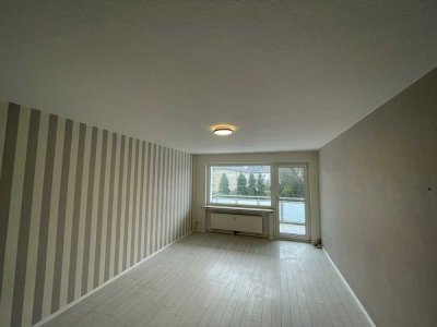 Gepflegte 3,5-Zimmer Wohnung mit Balkon und Einbauküche in Essen