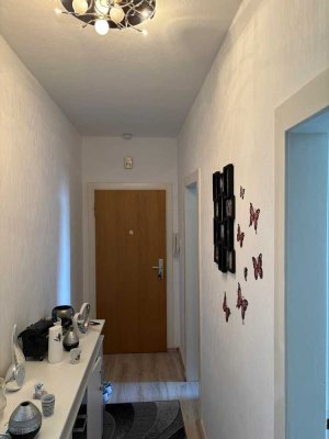 Helle 2-Zimmer-Wohnung im 2. OG in Düsseldorf-Reisholz