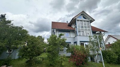 Sofort verfügbar - Mehrfamilienhaus/Generationenhaus mit 4 Wohnungen in einem ruhigen Wohngebiet
