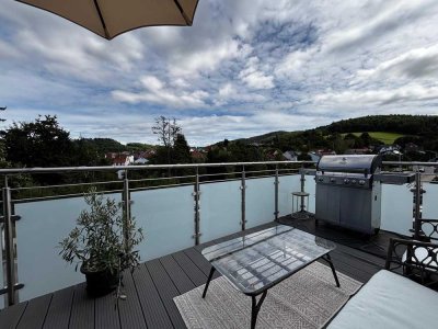 Lichtdurchflutete Neubauwohnung mit tollem Ausblick