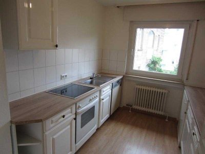 Heilbronn Innenstadt schöne 3,5 Zi Wohnung mit Balkon , EBK, Garage ruhige Lage
