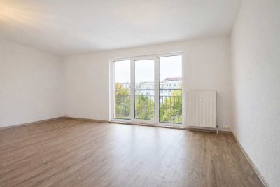 Frisch renovierte, helle  2-Zimmer-Wohnung in der Paulsstadt