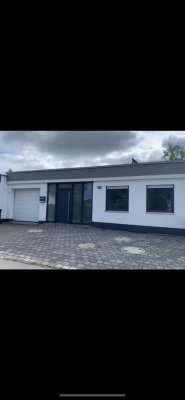 4-Zimmer-Reihenbungalow mit gehobener Innenausstattung  und EBK in Lauben-Heising