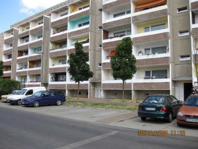 3 Raum-Wohnung mit Balkon