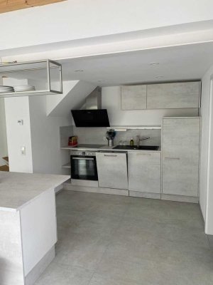 2ZKB Maisonette, EBK, Möbliert, PKW, Terasse, Garten