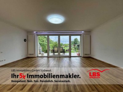 Ihr Lebenstraum wartet: Modernes Haus im Grünen mit Garten & Garage