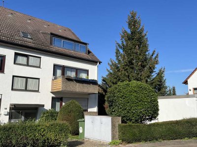 Sonnige 3,5-Zimmer-DG-Wohnung in Stuttgart-Luginsland