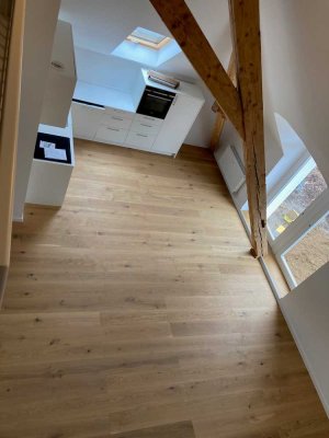 Erstvermietung nach Kernsanierung und Modernisierung, 4,5-Masionettewohnung