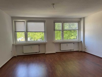 Helle & Geräumige 3-Zimmer-Wohnung in Bochum-Mitte – WG-Geeignet!