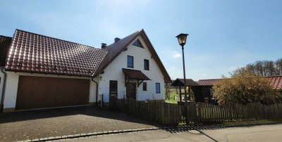 Großes Einfamilienhaus in idyllischer Umgebung in Althegnenberg