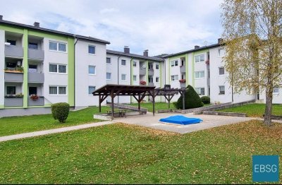 Familienwohnung im 1. OG mit Loggia