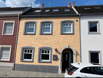 Charmantes Reihenhaus in Triftern