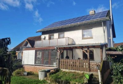 Einfamilienhaus mit sehr großem Grundstück in ruhiger Lage