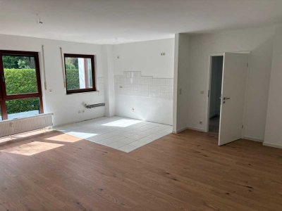 Gepflegte 2-Zimmer-Wohnung mit Balkon in Berlin-Rudow (Neukölln)